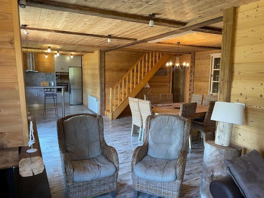 Chalet Familial - Pyrenees, Au Coeur Des 3 Stations La Cabanasse エクステリア 写真