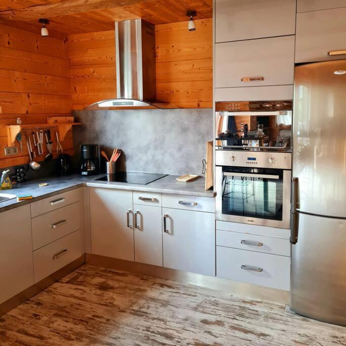 Chalet Familial - Pyrenees, Au Coeur Des 3 Stations La Cabanasse エクステリア 写真